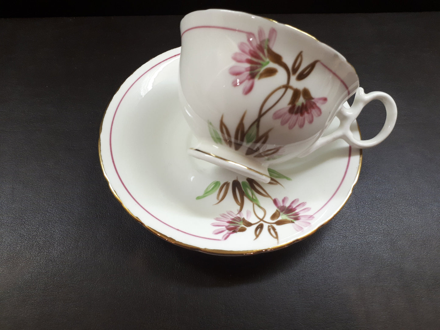 Beautiful Delphine Purple & Pink Flowers tea cup and saucer #1900