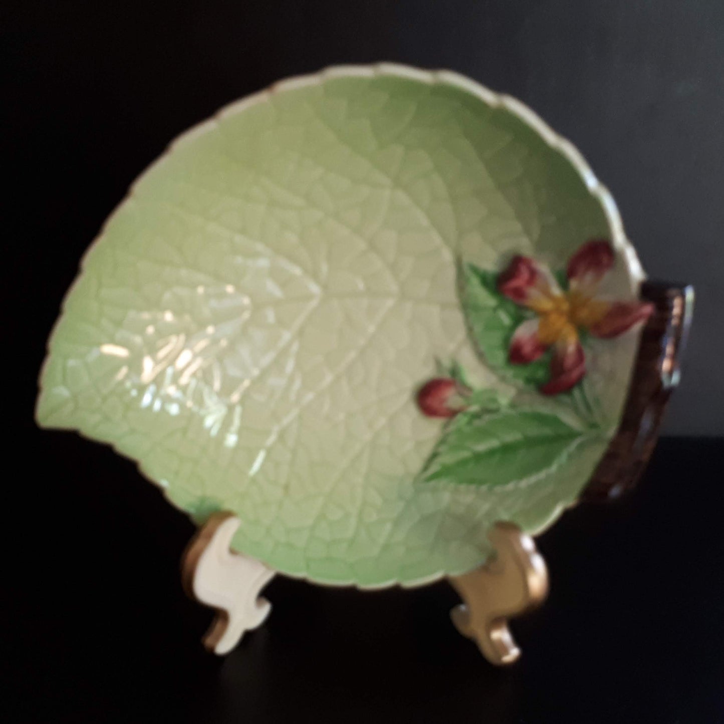 Vintage Carlton ware Green Apple blossom leaf plate dish