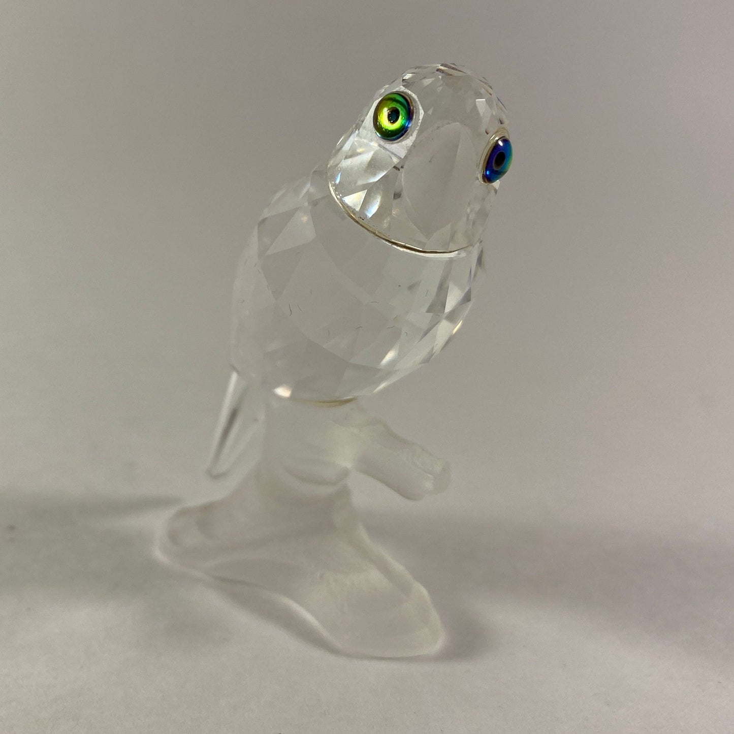 Swarovski Up In The Trees Parrot Figurine Frosted Base in Excellent Condition