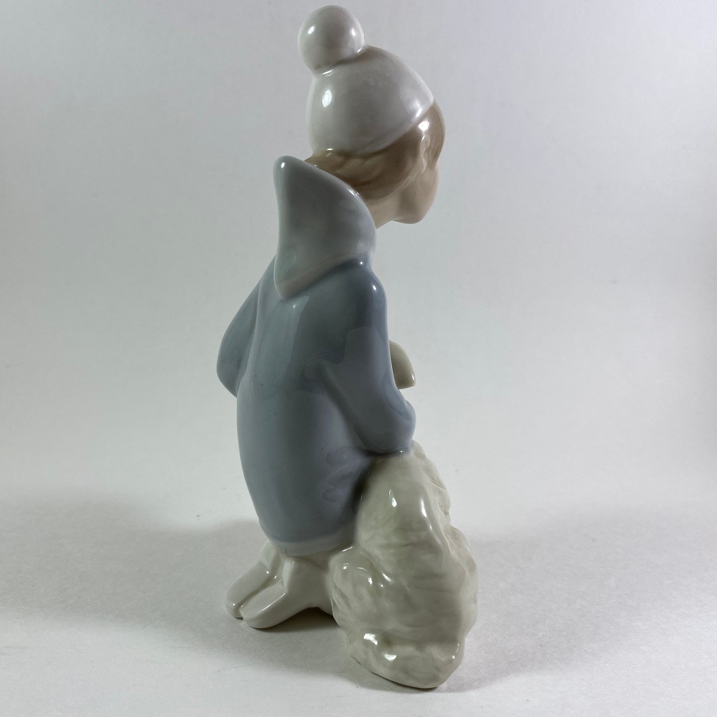 Vintage Lladro Figurine: Boy Sitting with Lamb