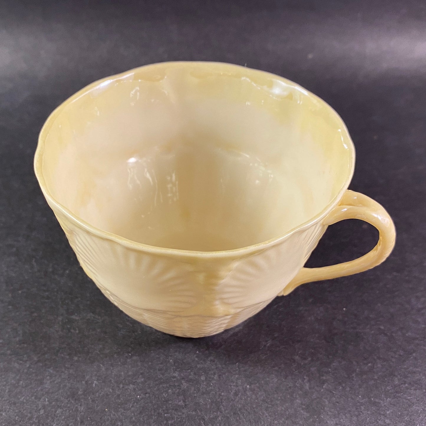 Rare Belleek shell design white/beige teacup