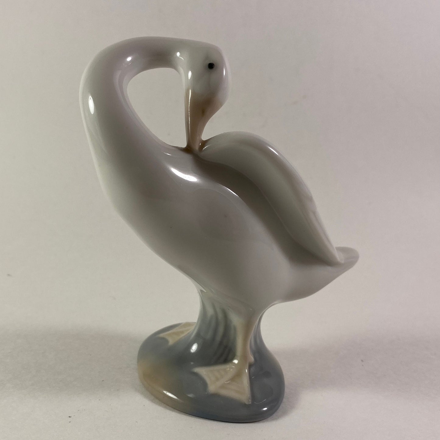 Authentic Vintage Lladro Duck Or Goose Preening Figurine Made In Spain 4.5"
