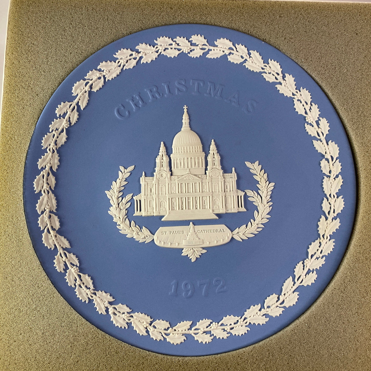 Vintage wedgwood Christmas plates and mother's day plates