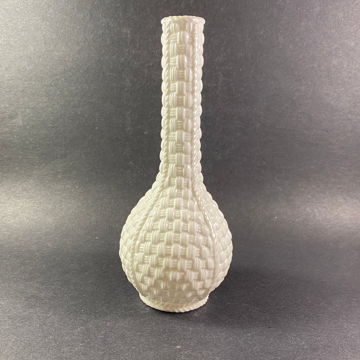Vintage Celtic weave White Parian Basket Weave 7 inches bud Vase Ireland