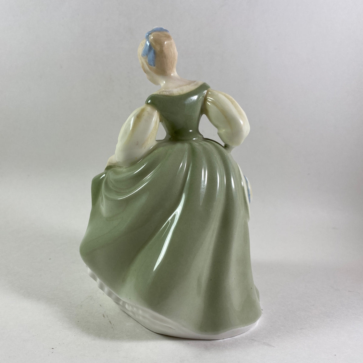 1966 Royal Doulton England Bone China Figurine HN 2211 FAIR MAIDEN Green
