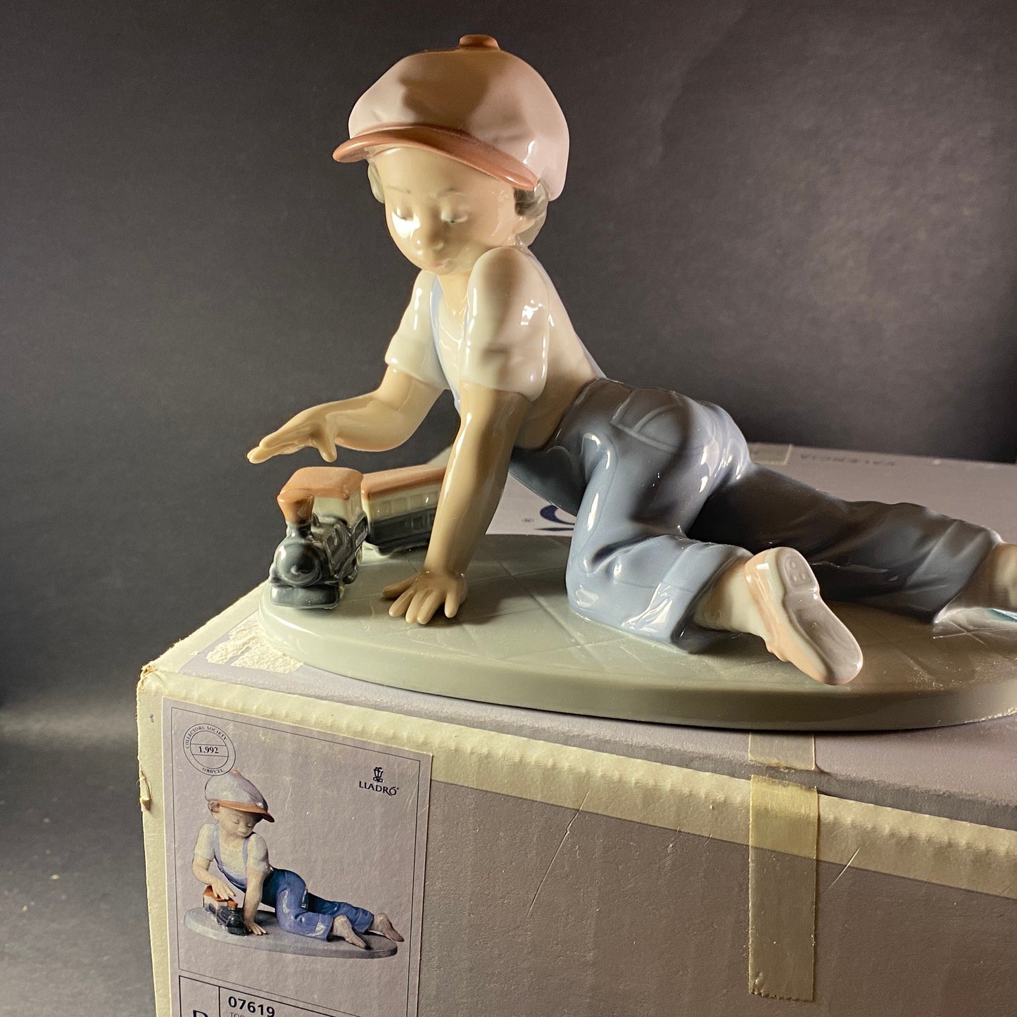 Lladro 7619~All Aboard Collector's Society ~In Original Box