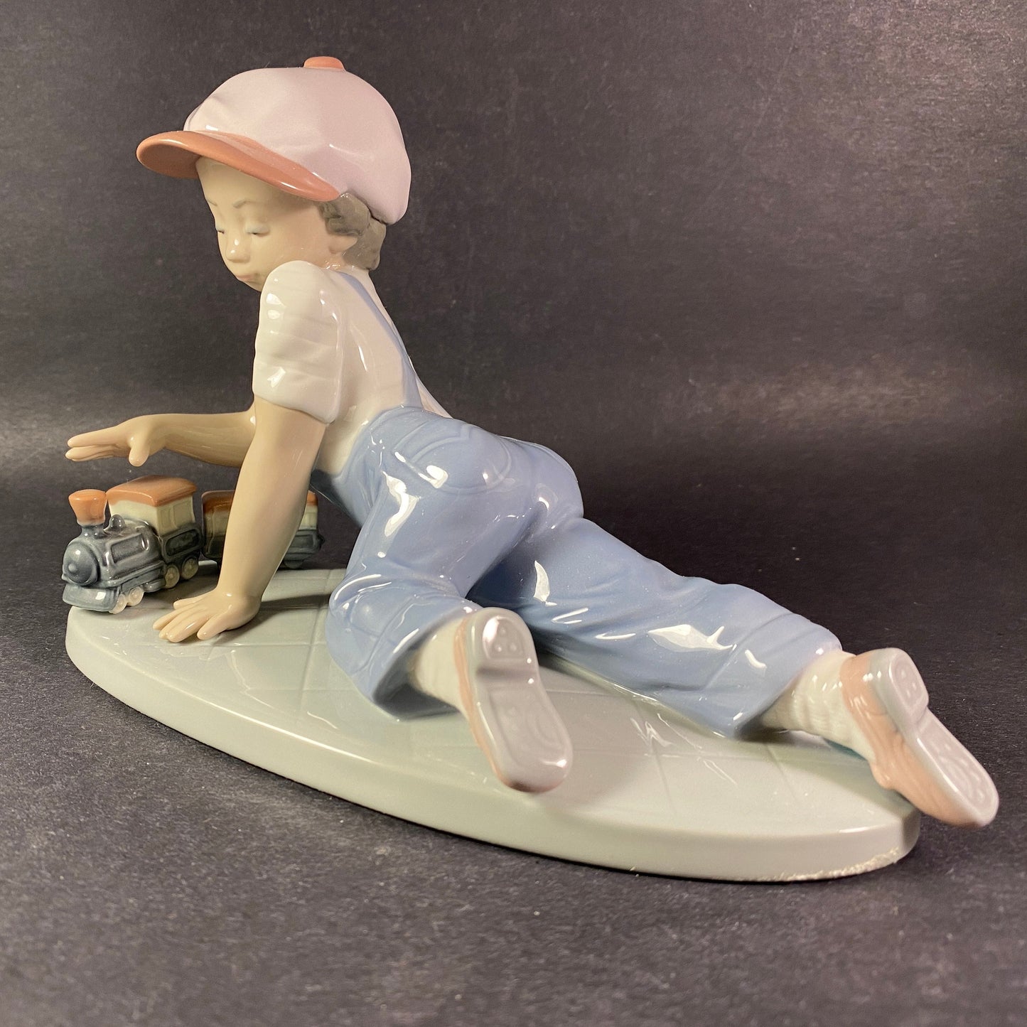 Lladro 7619~All Aboard Collector's Society ~In Original Box