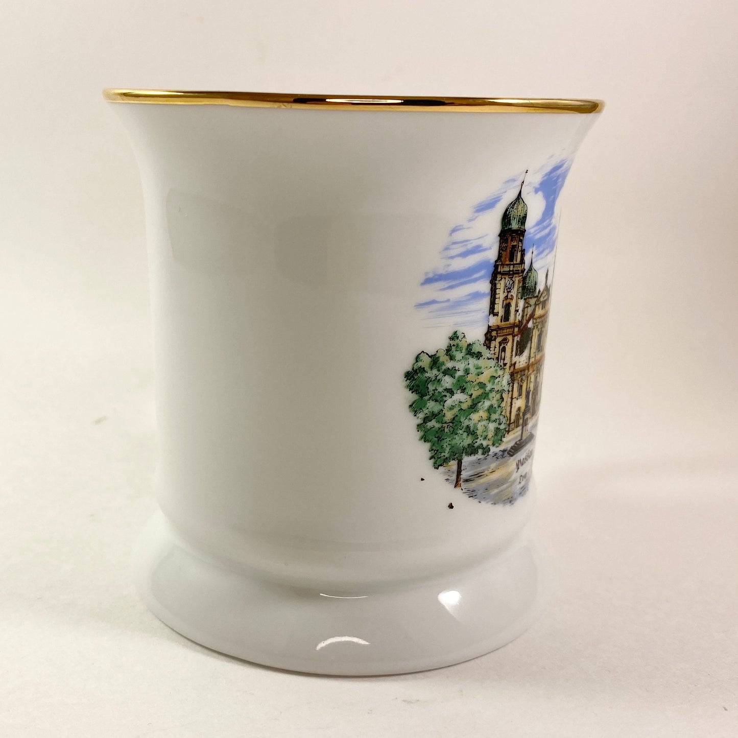 Unique 'Dassau, Dom' 22Karat Gilded German Souvenir Coffee Mug