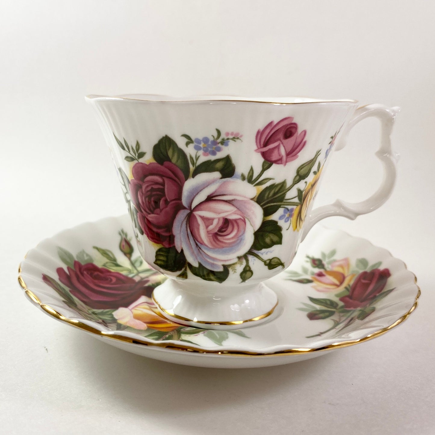 Royal Albert Red, Pink yellow cabbage roses teacup and saucer