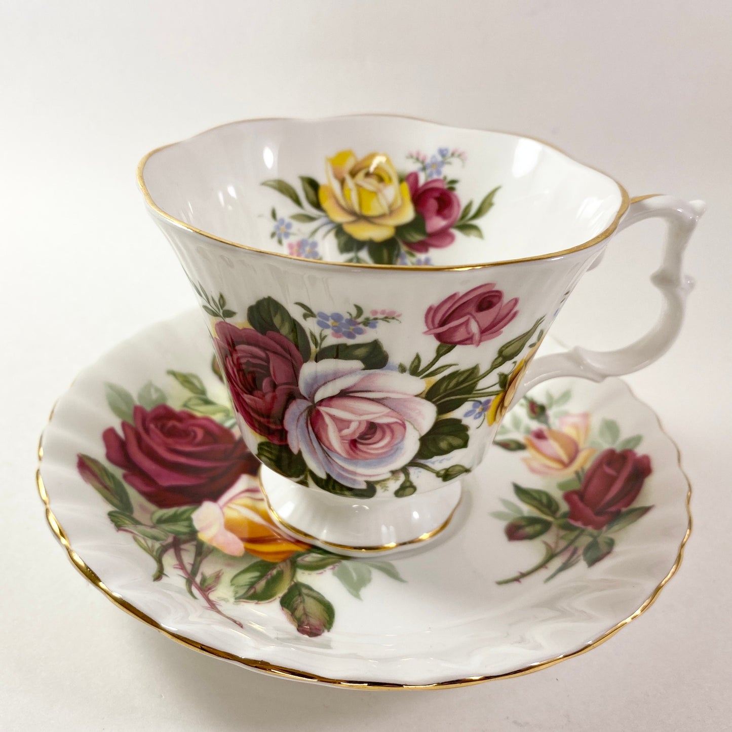 Royal Albert Red, Pink yellow cabbage roses teacup and saucer