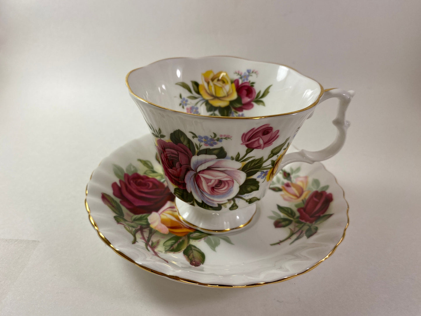 Royal Albert Red, Pink yellow cabbage roses teacup and saucer