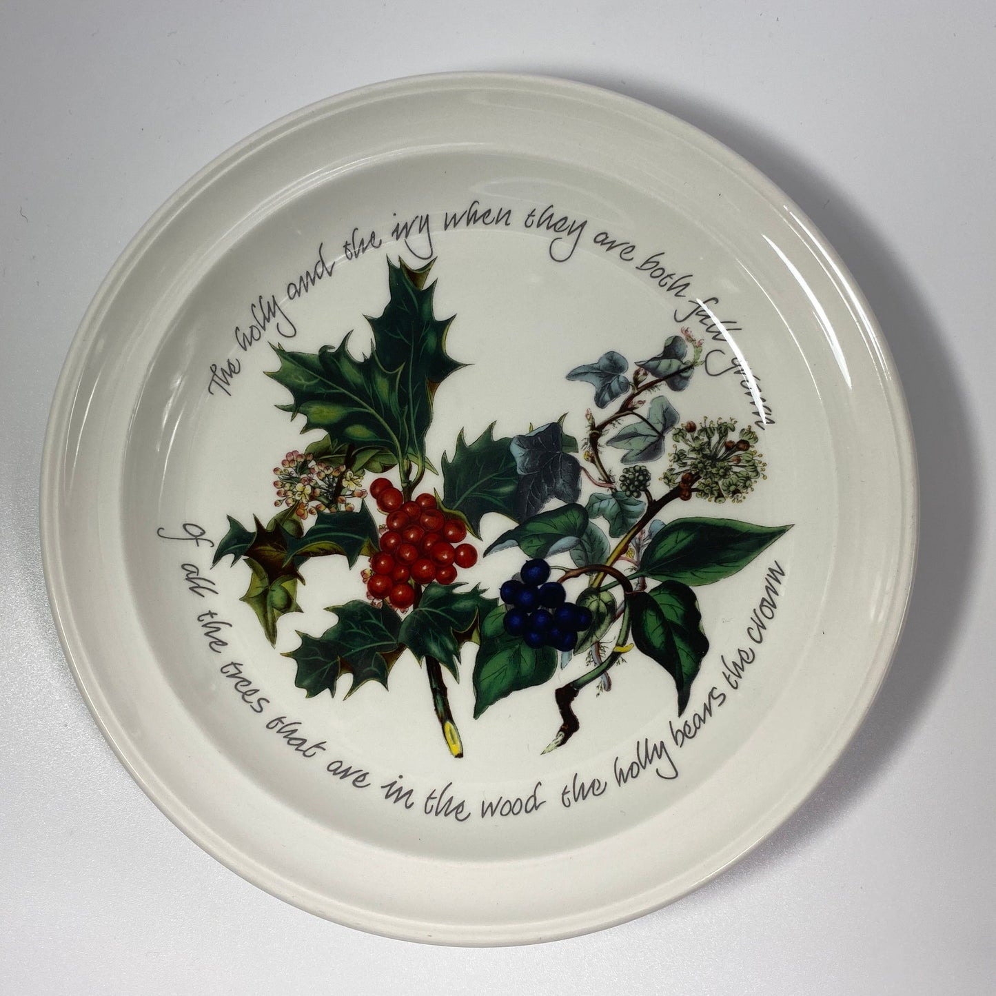 Portmeirion The Holly and The Ivy 7.25 inches Salad Plate 526423