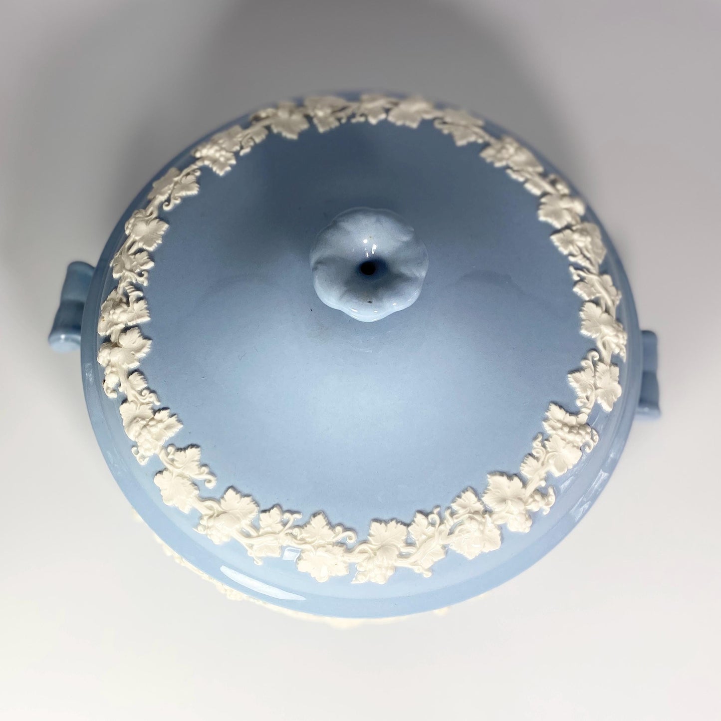 1950s RARE Wedgwood blue Etruria Barlaston blue Queensware platter