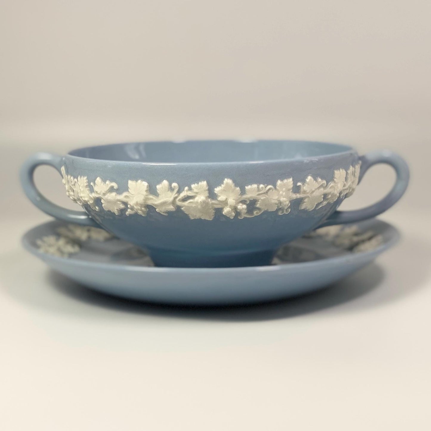 1950s Wedgwood Queens ware Cream Soup Bowls & Saucers Cream On Lavender Blue