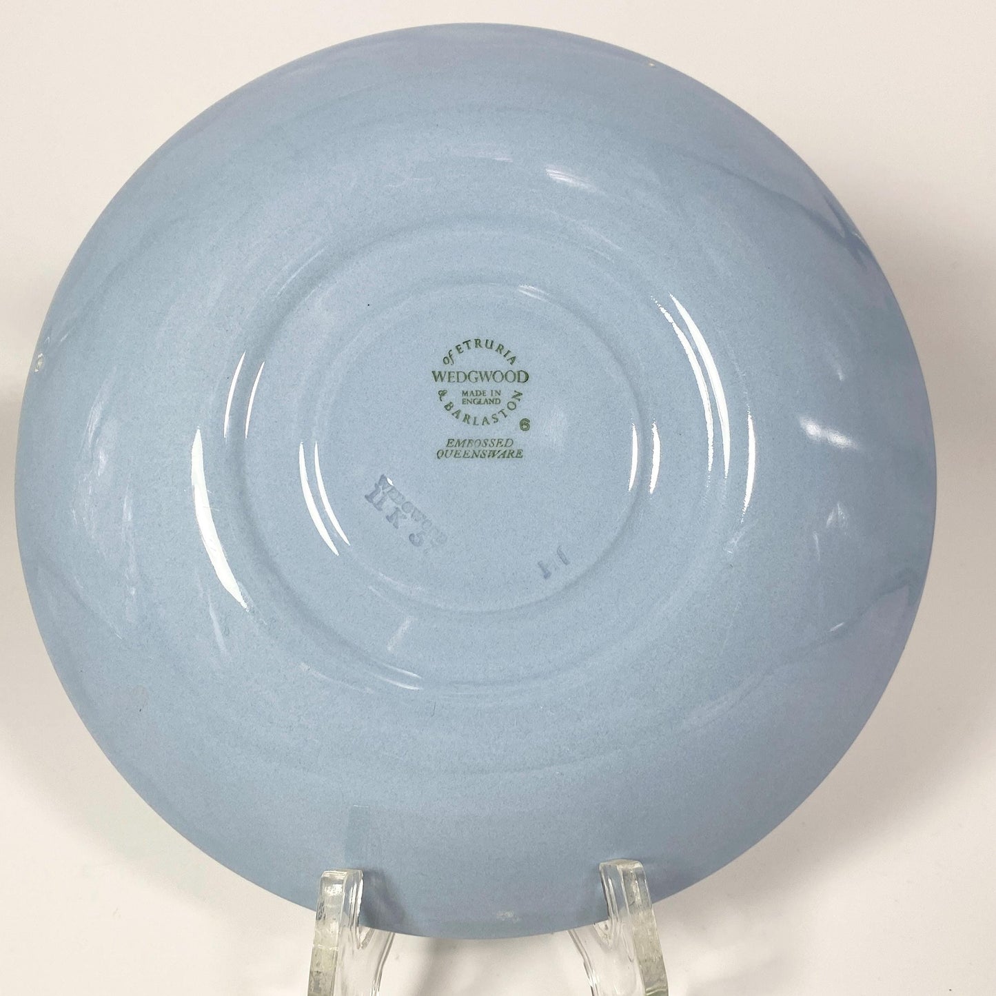 1950s Wedgwood Queens ware Cream Soup Bowls & Saucers Cream On Lavender Blue