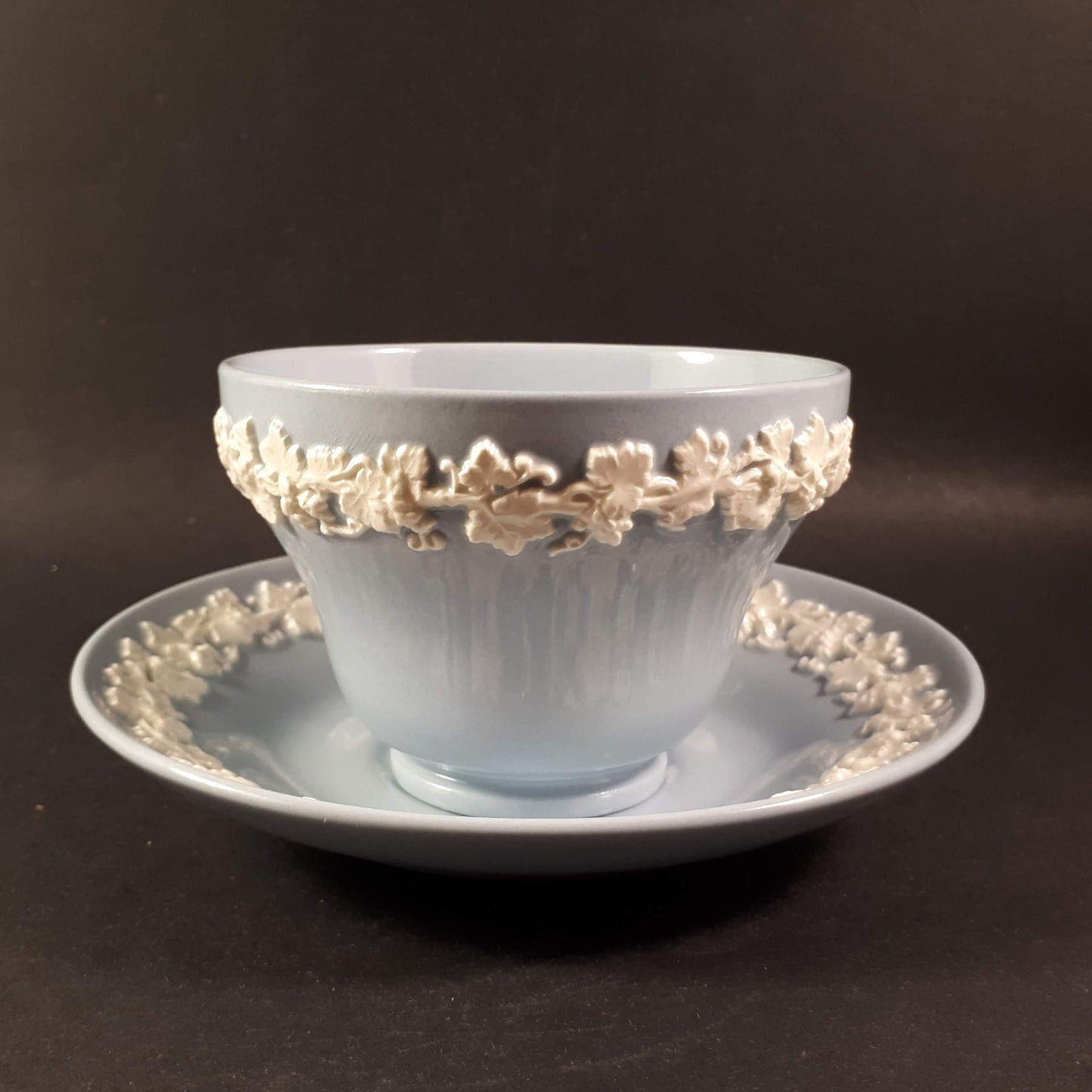 1950s Wedgwood Etruria Barlaston Queensware Cream on Lavender Cup & Saucer Mint