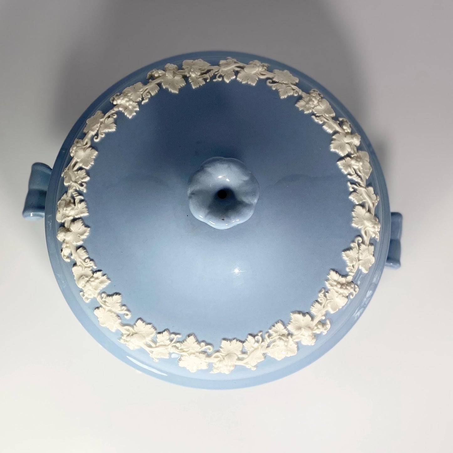 1950s RARE Wedgwood blue Etruria Barlaston blue Queensware platter