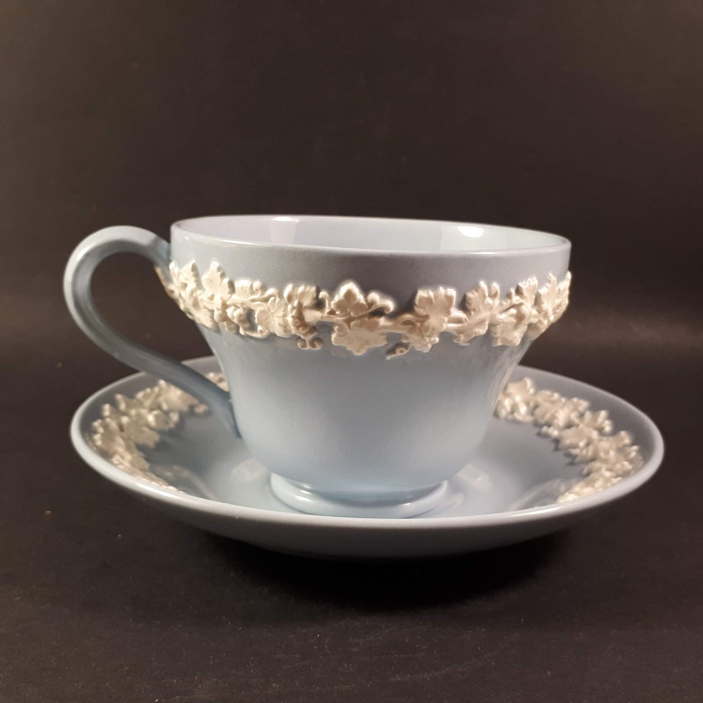 1950s Wedgwood Etruria Barlaston Queensware Cream on Lavender Cup & Saucer Mint