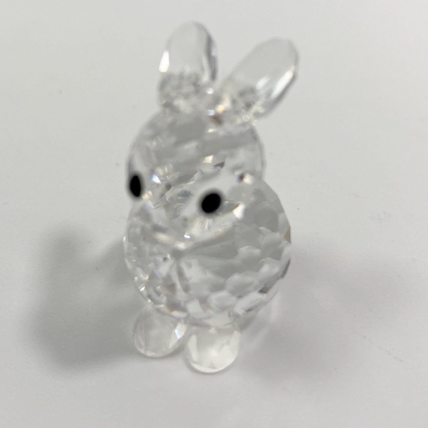 Swarovski Crystal small Sitting Rabbit 7678040000 014849. Retired 2005. MIB