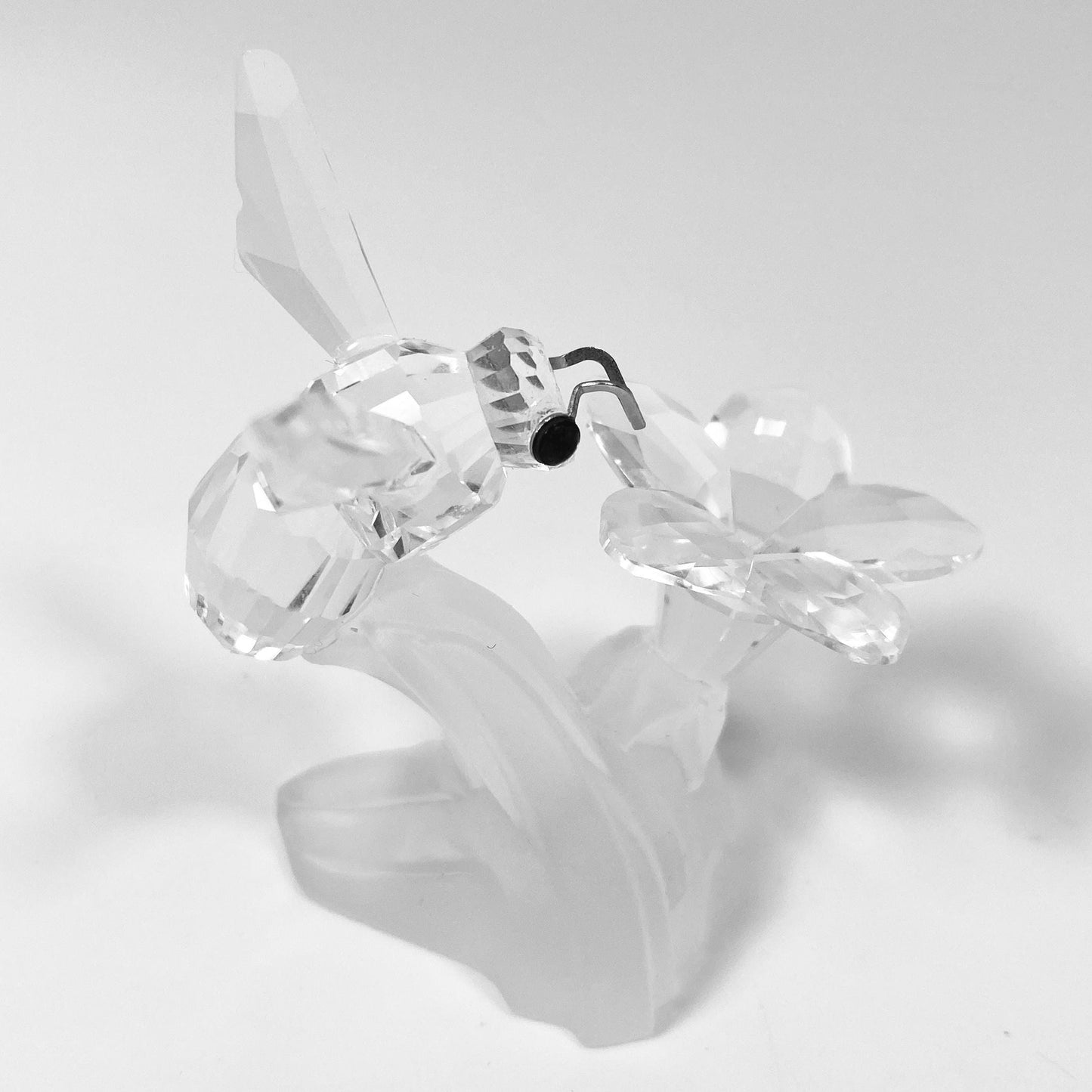 Swarovski Silver Crystal 7615 NR 000 002 Bumble Bee and Flower w/Box