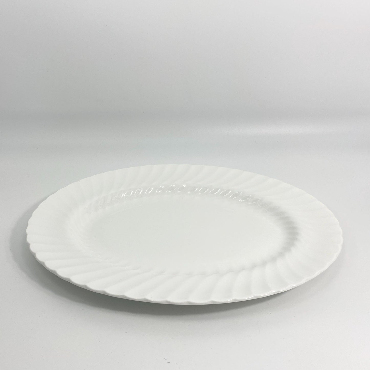 Wedgwood Candlelight Oval Serving Platter, 14" (G74)