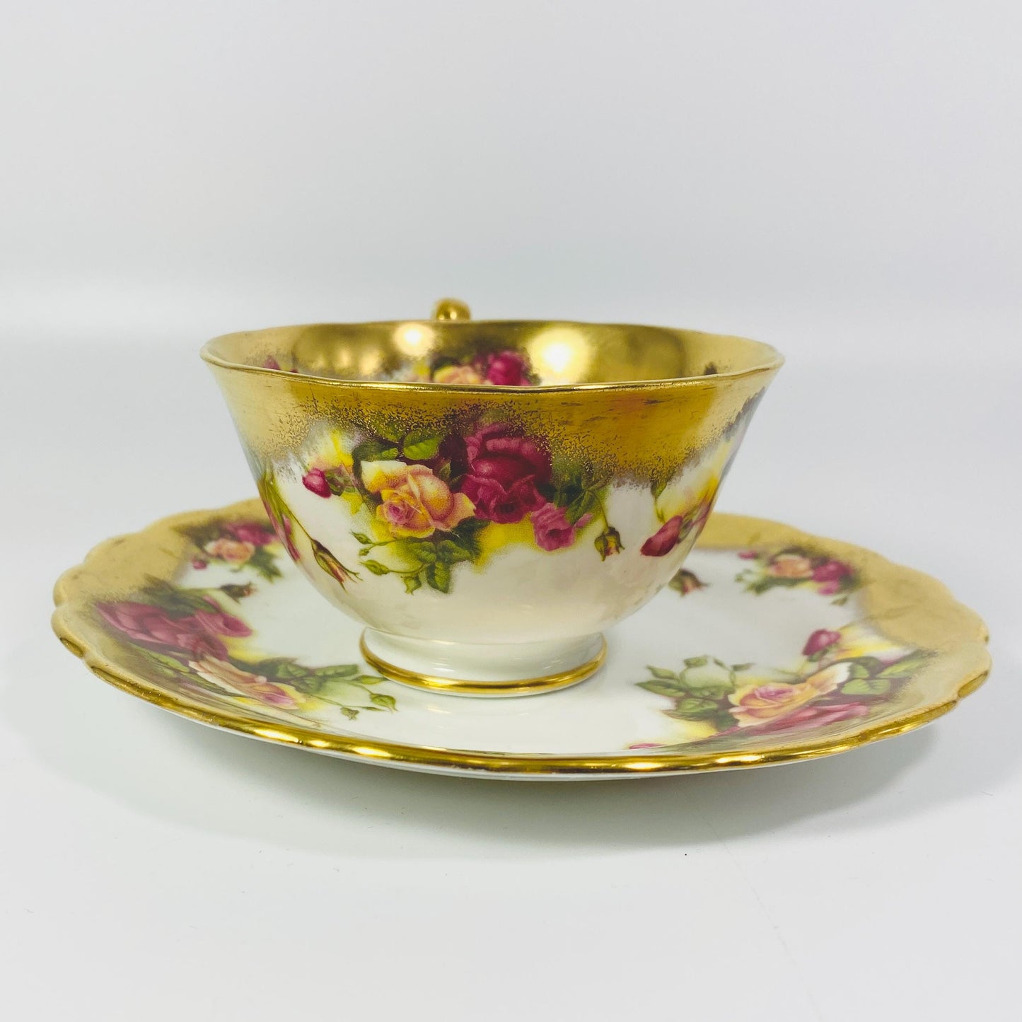 VTG Royal Chelsea Bone China Golden Rose Tea Cup Saucer Heavy Brushed Gold Trim