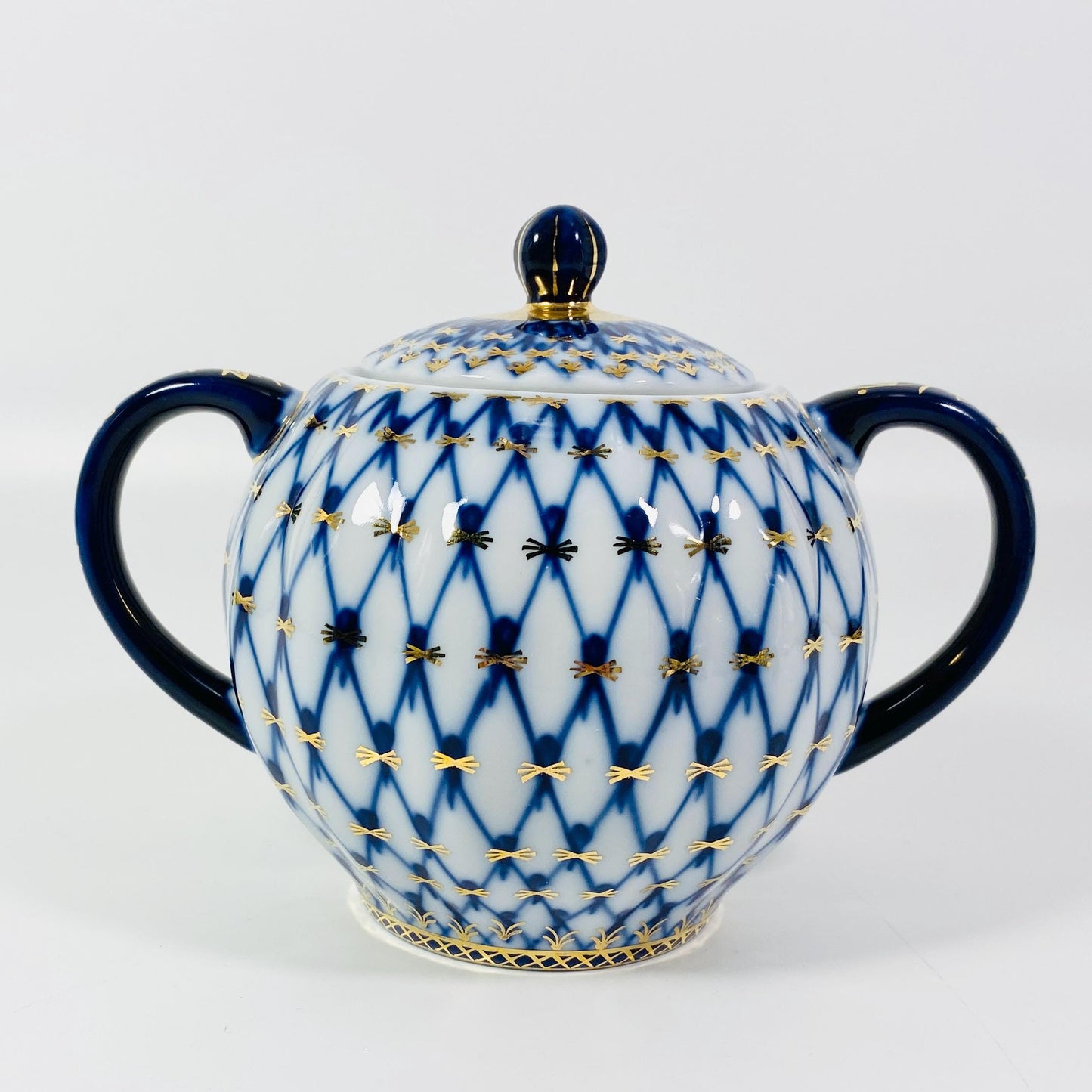 Lomonosov Russia Cobalt Blue Gold Net Imperial Porcelain Lidded Sugar Bowl