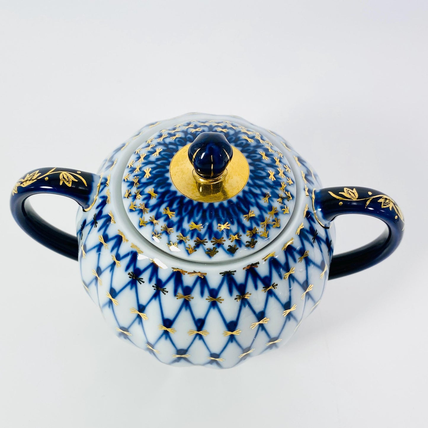 Lomonosov Russia Cobalt Blue Gold Net Imperial Porcelain Lidded Sugar Bowl
