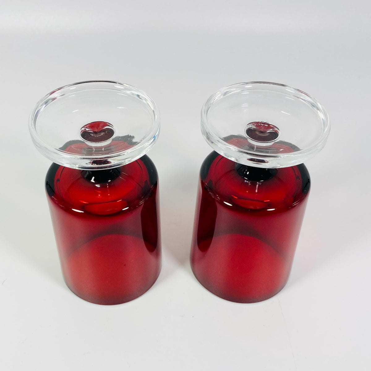 Set of 2 Acoroc France ruby red Wine Beverage Cavalier pedestal glasses 4 inches