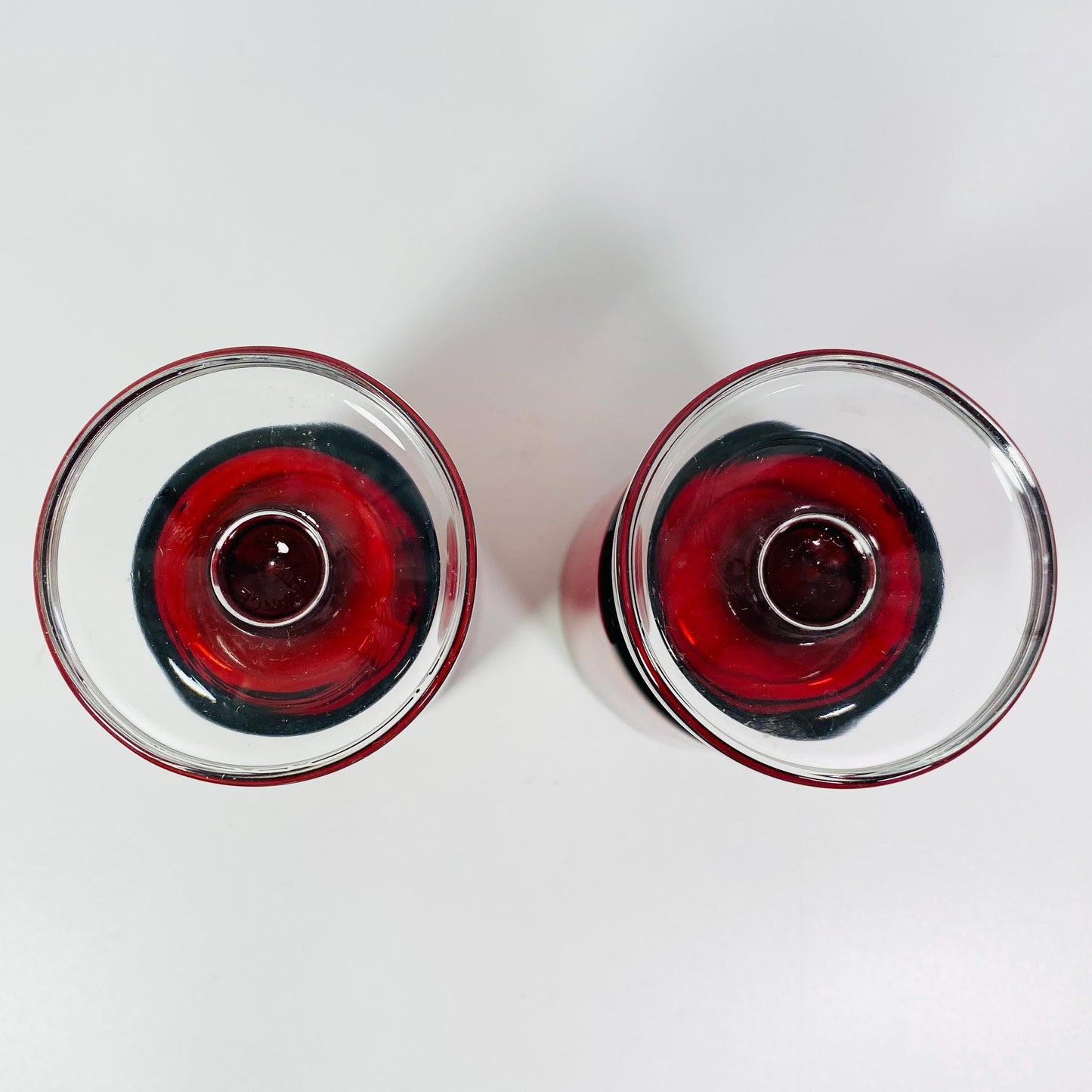 Set of 2 Acoroc France ruby red Wine Beverage Cavalier pedestal glasses 4 inches