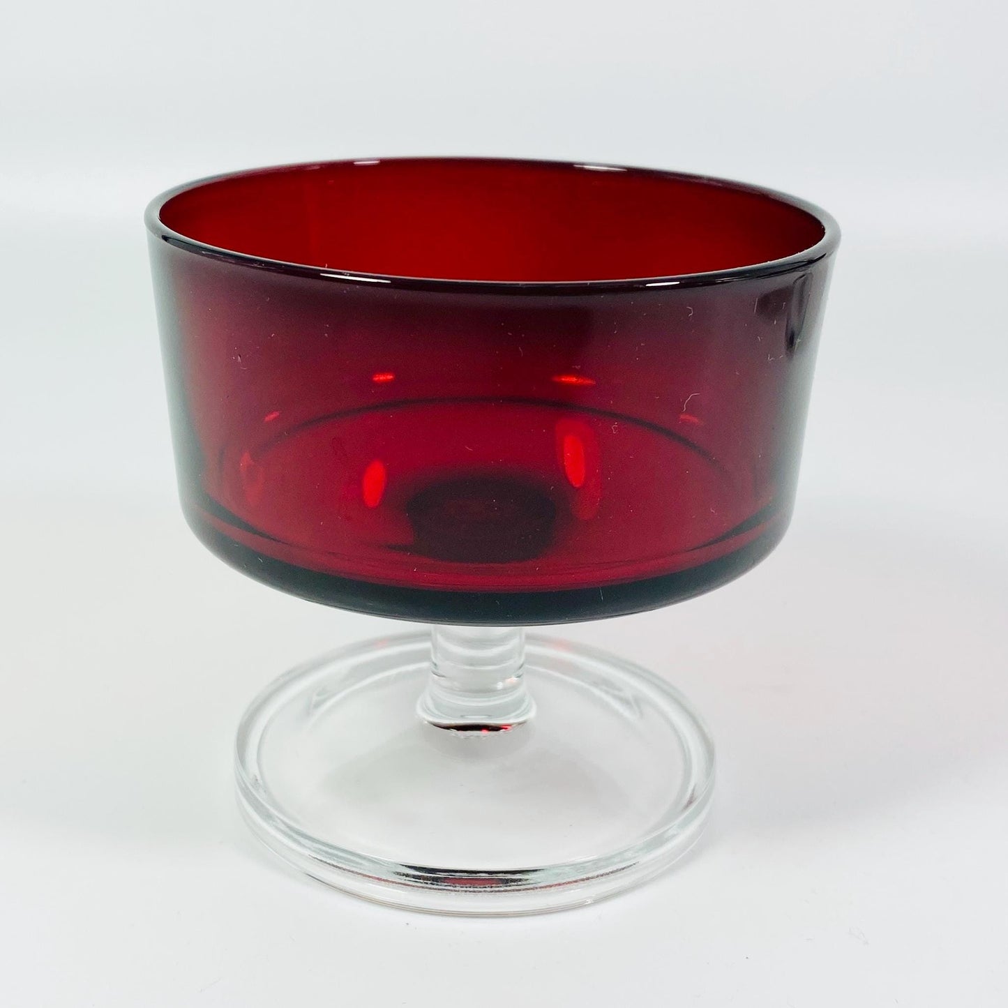 4 Arcoroc Cristal D’Arques Luminarc CAVALIER RUBY RED Glass Dessert Champagne