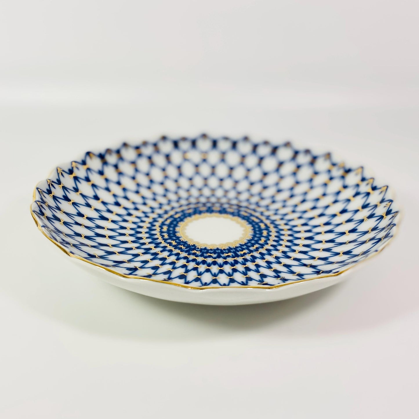 RARE !! Vintage Lomonosov COBALT Blue net round Biscuit Cookie Fruit Candy BOWL 8 1/2”