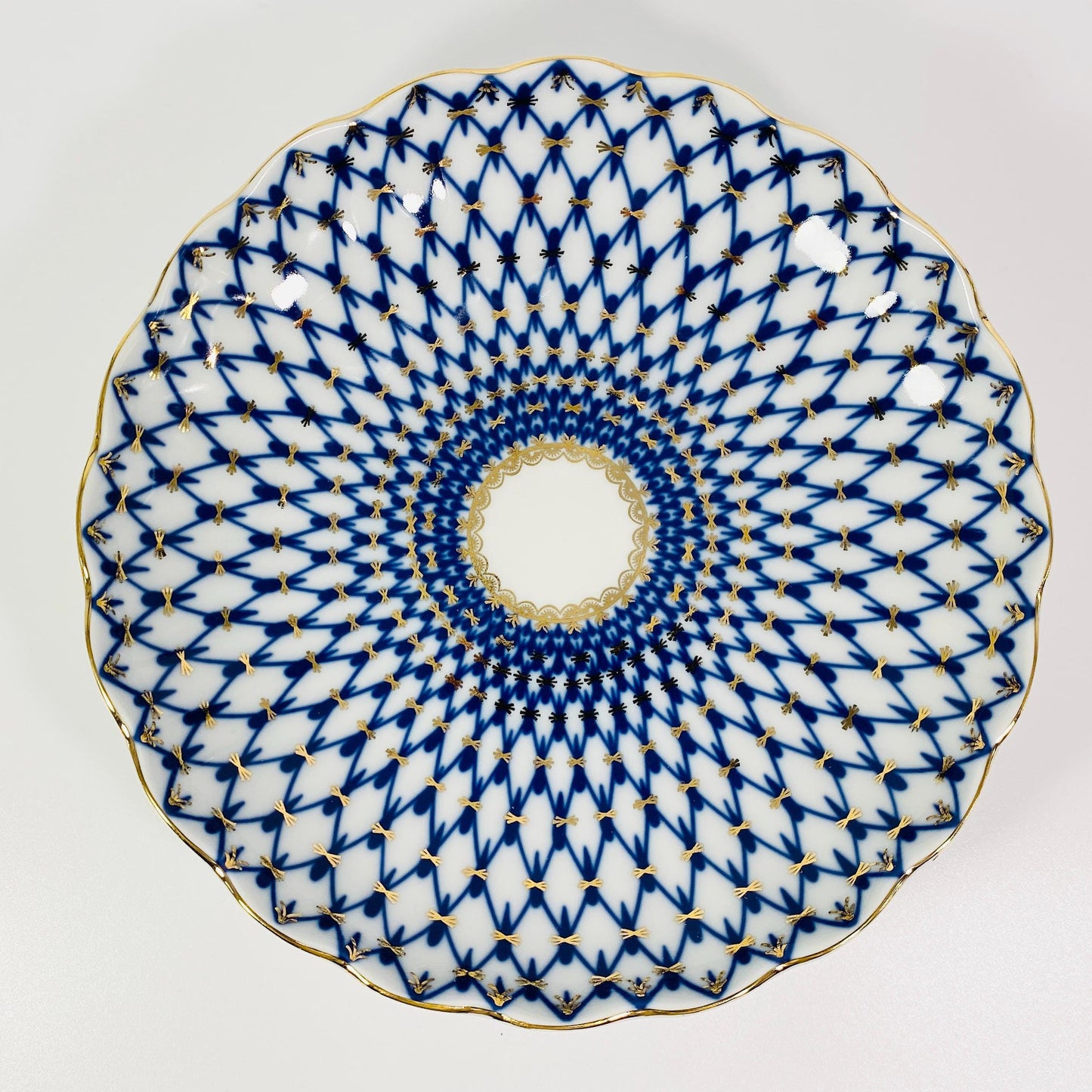 RARE !! Vintage Lomonosov COBALT Blue net round Biscuit Cookie Fruit Candy BOWL 8 1/2”