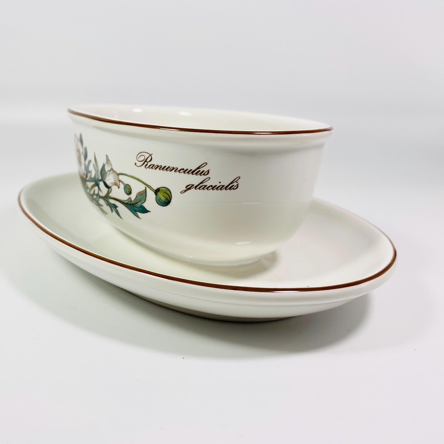Villeroy & Boch Botanica Ranunculus Glacialis Oval Bowl with Attached Plate