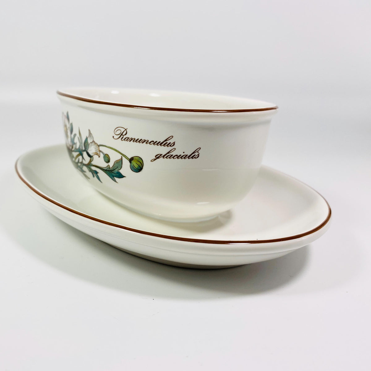 Villeroy & Boch Botanica Ranunculus Glacialis Oval Bowl with Attached Plate