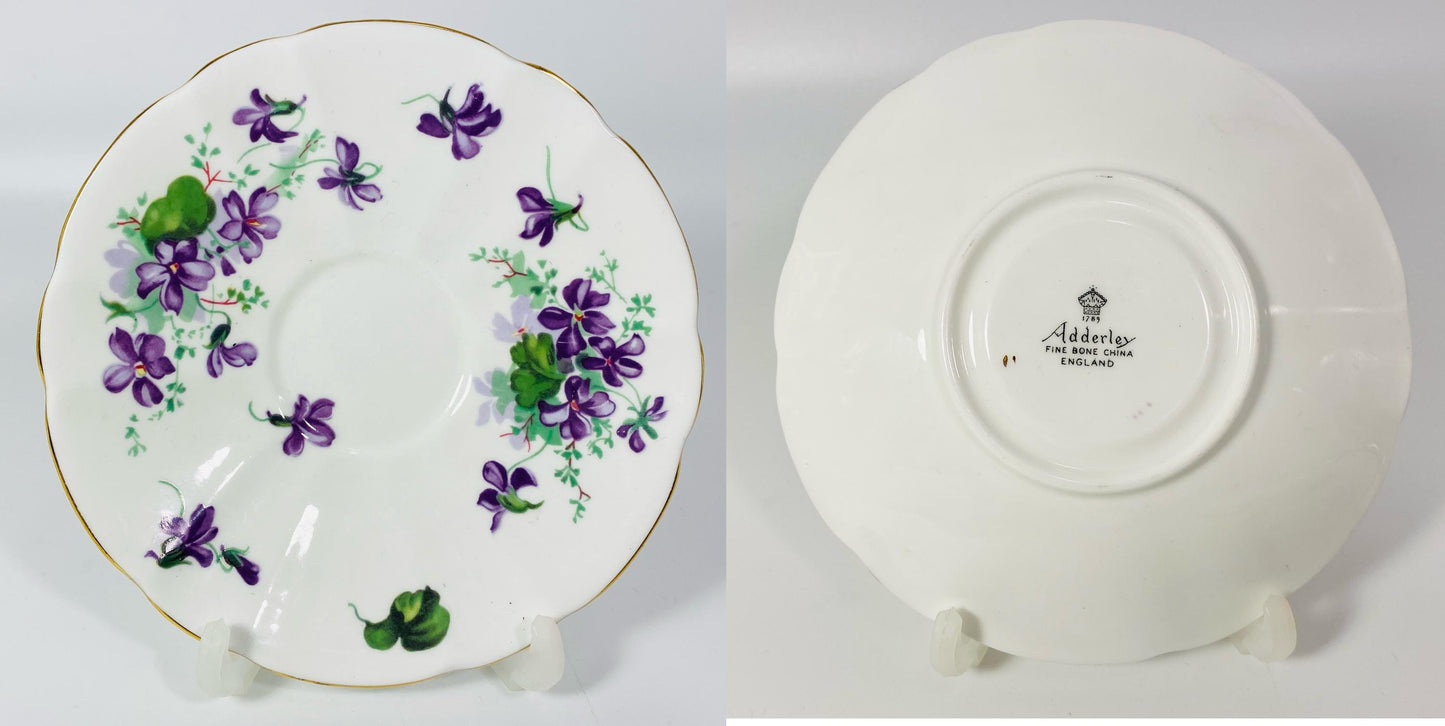 Vintage orphan Saucers wedgwood, Crown Derby, Haviland, Limoges etc for bridal showers, tea parties