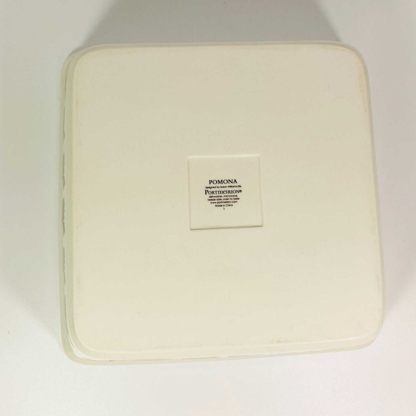 RARE !! Portmeirion Pomona Collection 10” Square Baking Dish Teinton Squash Pear design