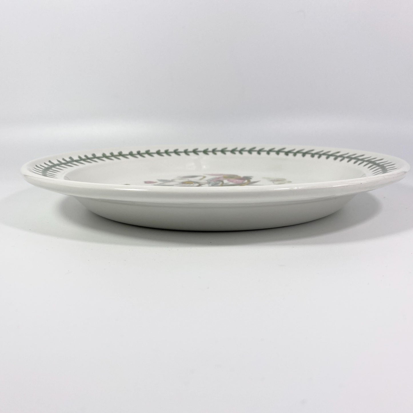 Portmeirion Botanic Garden 10 1/2" Dinner Plate Helleborus Niger Christmas Rose