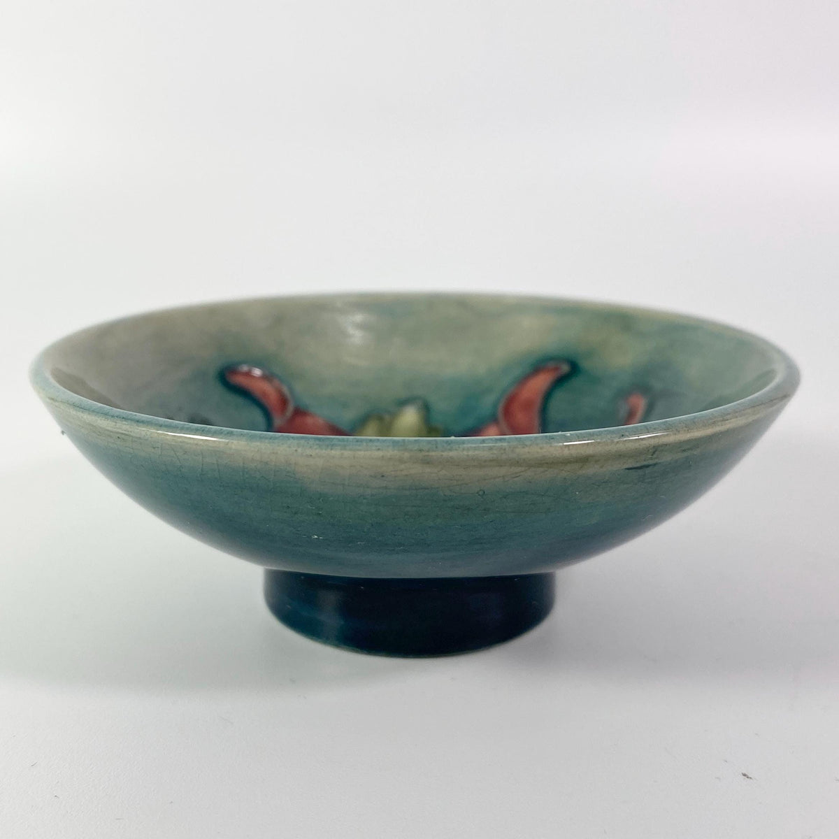 Moorcroft Red HIBISCUS on Green Footed Bowl pin Dish RARE !!