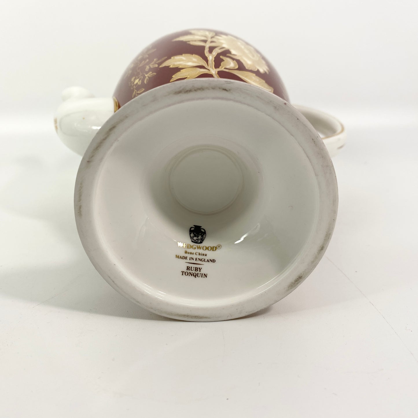 VTG Wedgwood Ruby Tonquin England Red Gold Floral Scalloped Coffee Tea Pot