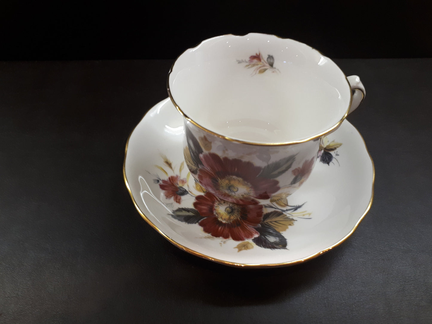 Queen Anne Bone China Tea cup & saucer Magenta bold flower pattern 8293