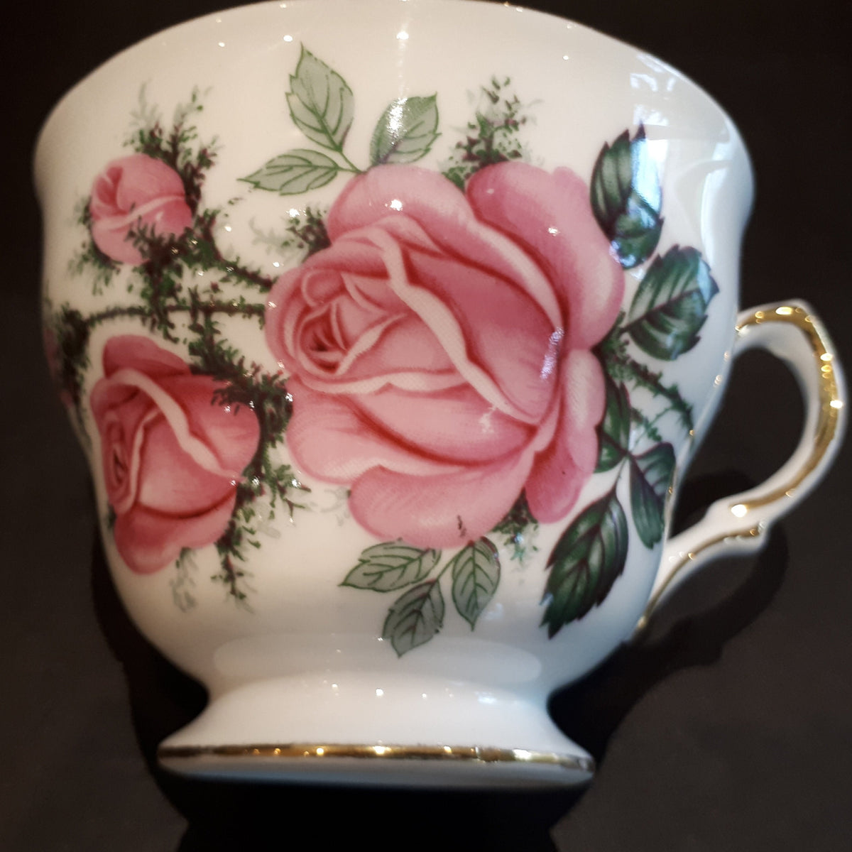 Royal Vale Queen Anne Bone China Tea Cups, Yellow Roses, England