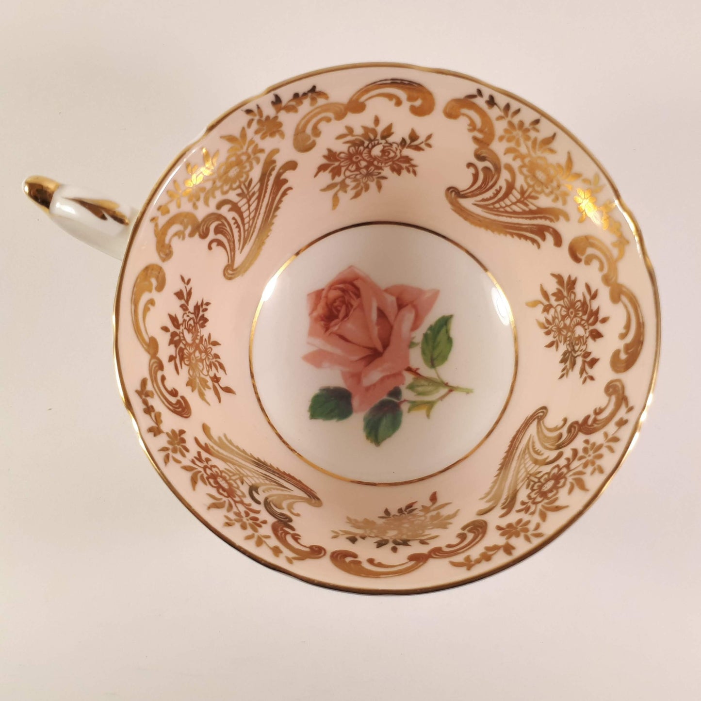 Rare PARAGON Floating Cabbage Rose Gold and Peach Teacup