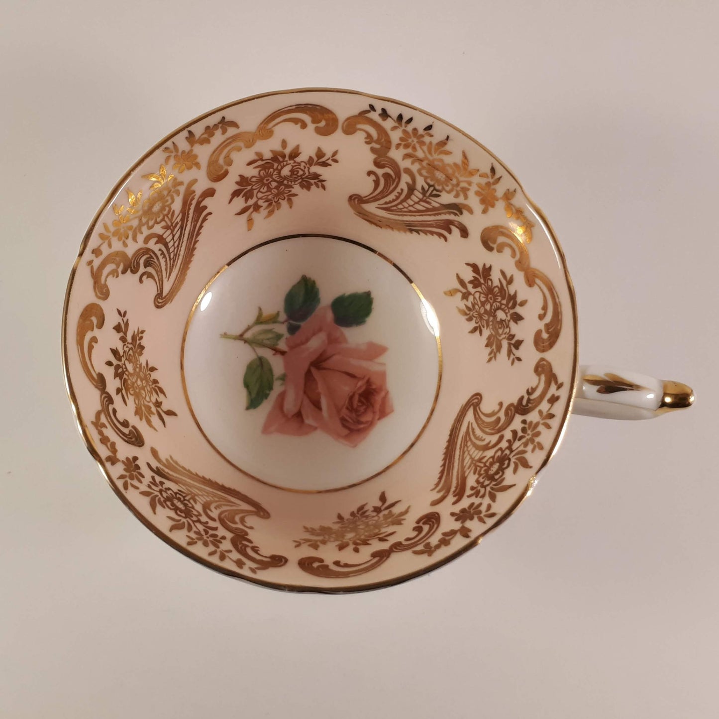 Rare PARAGON Floating Cabbage Rose Gold and Peach Teacup