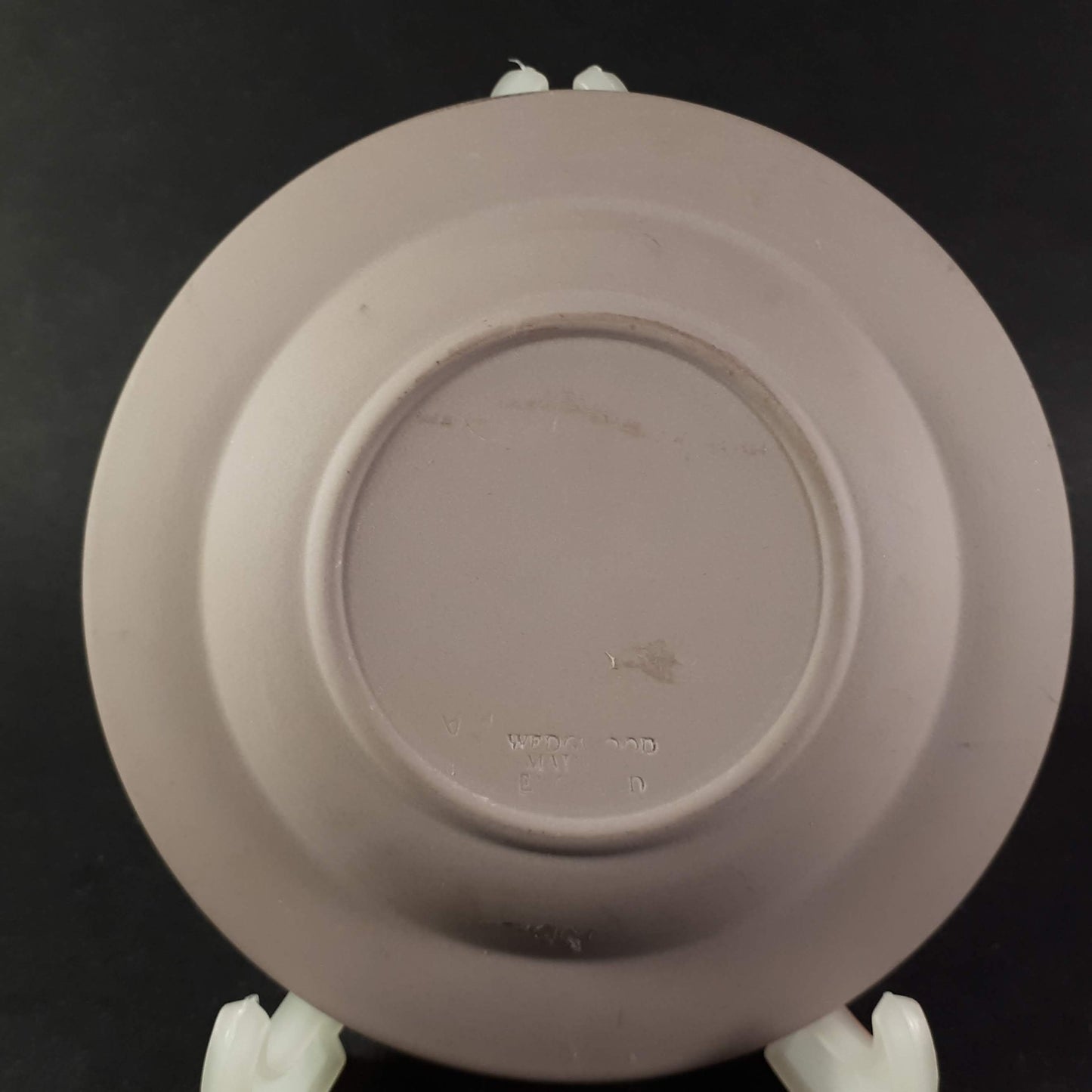 Extremely Rare !!! Wedgwood Jasperware Lilac Plate Dish Cherub - 4 1/2 inch