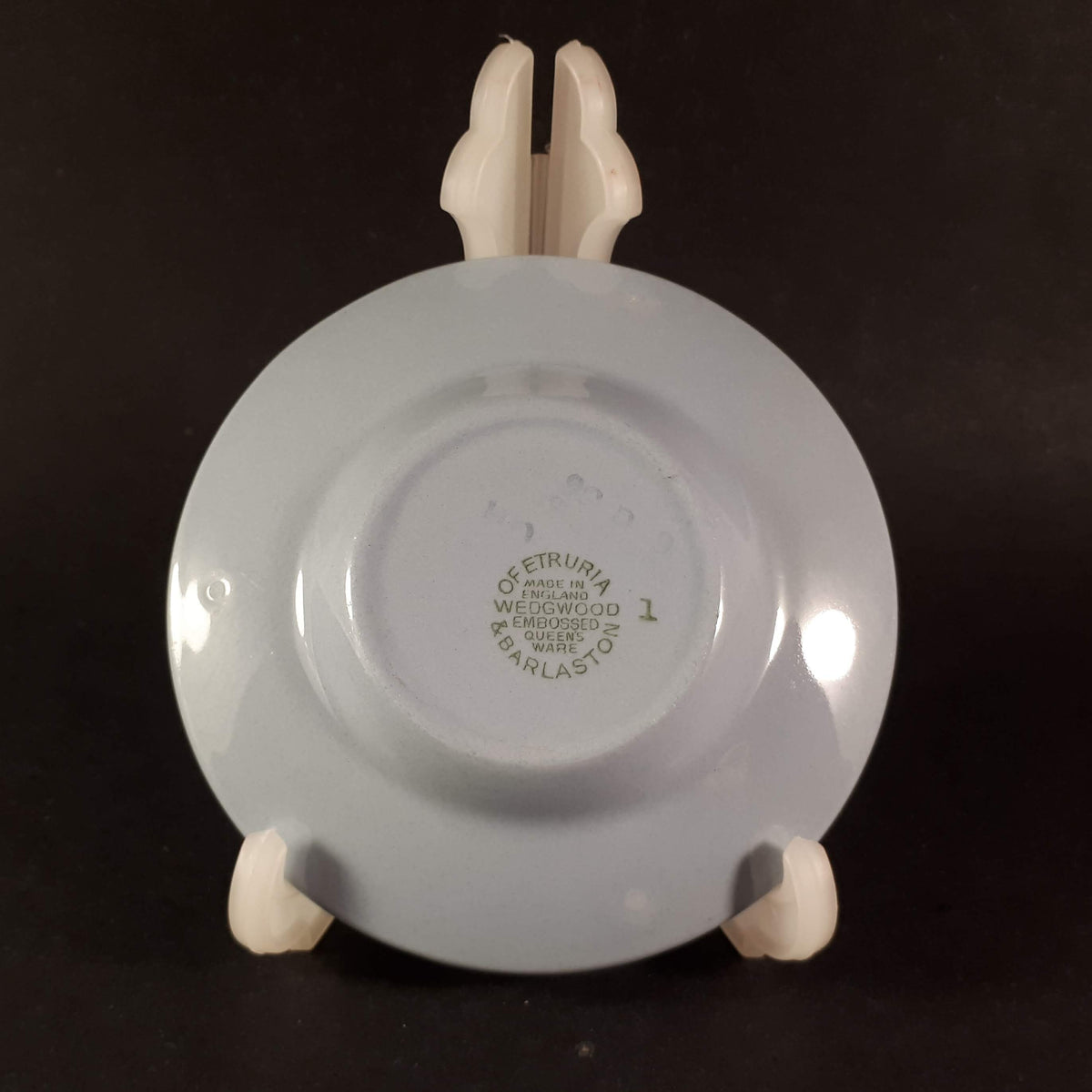 Wedgwood Queensware Etruria & Barlaston cream on blue ashtray 4"