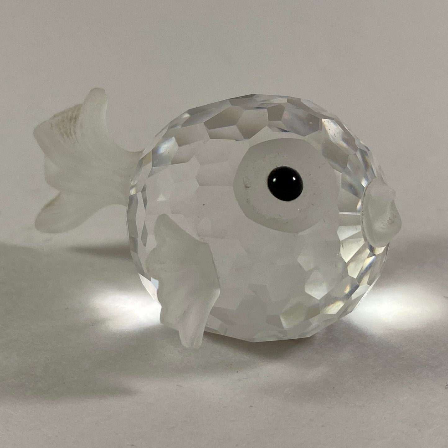 RARE  Retired Swarovski Crystal  Blow fish Puffer fish Small figurine with Box & CoA