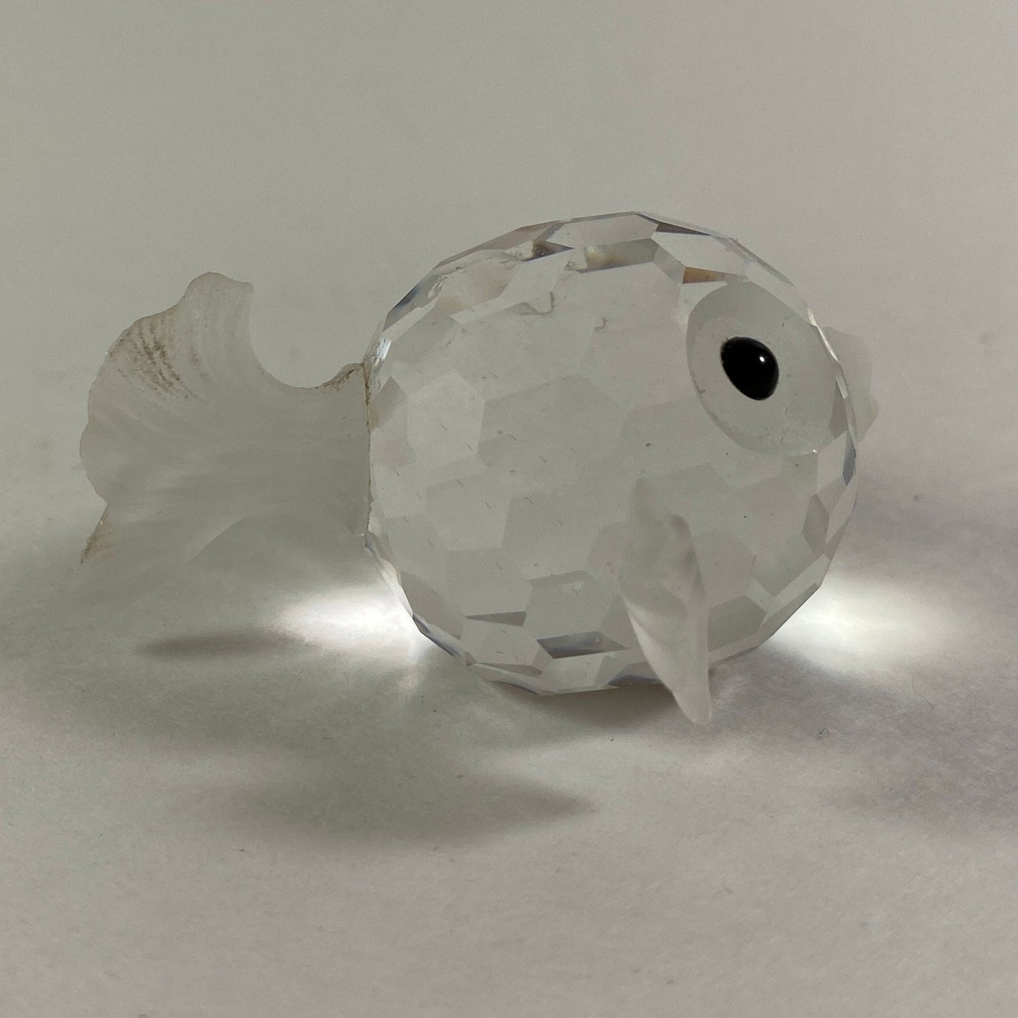 RARE  Retired Swarovski Crystal  Blow fish Puffer fish Small figurine with Box & CoA