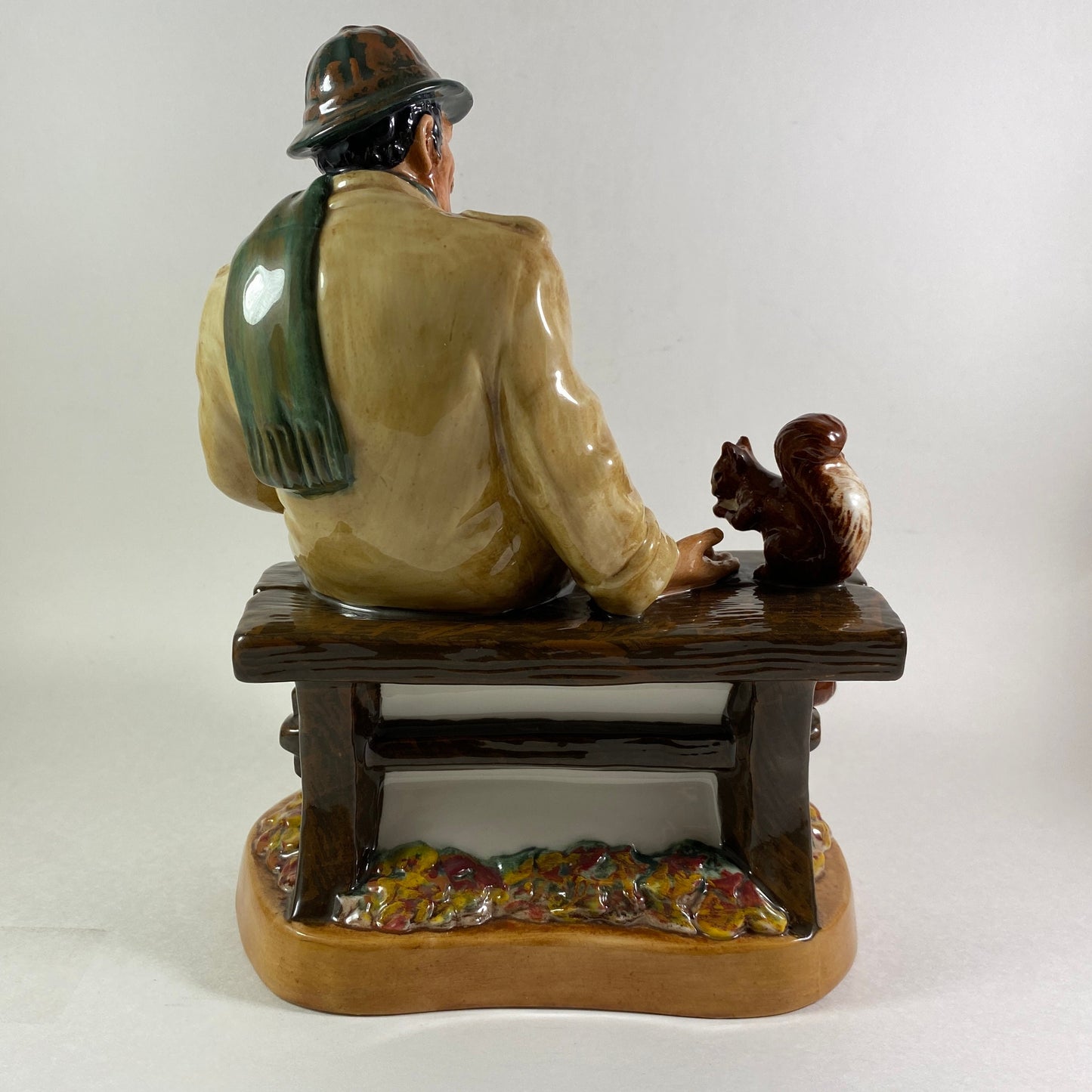 Retirement Gift Royal Doulton HN 2485 Lunchtime Man on Bench feeding Red Squirrels