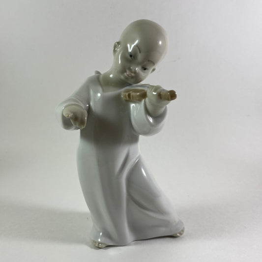 LLADRO 4536  Angel Boy Playing Violin 1971-1974 Retired